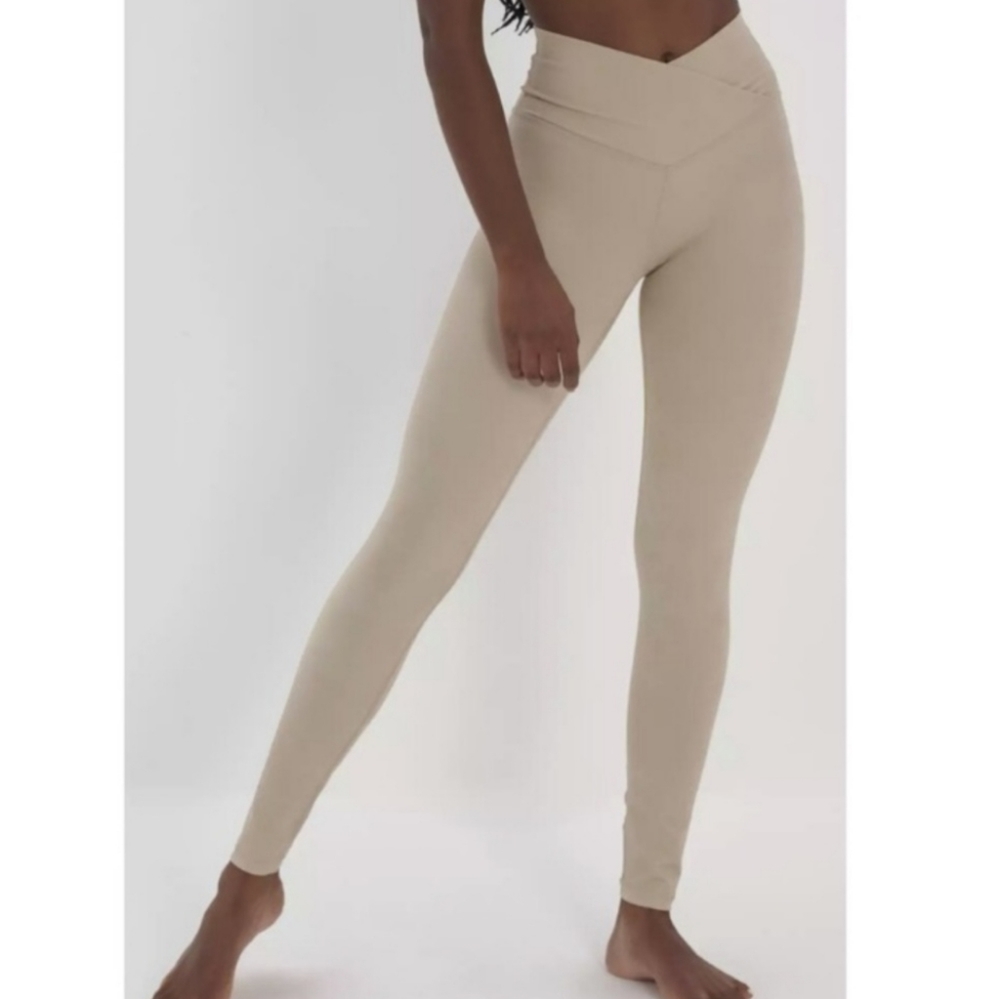 NWT Aerie Offline The Hugger Crossover Crackle Leggings Coated Shimmer Size S